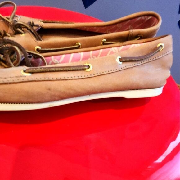 Sperry Tan Flats Timeless Elegance - Picture 2 of 9